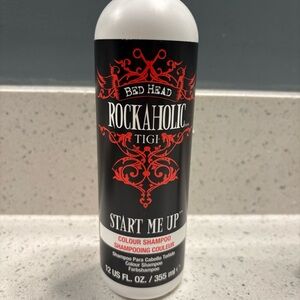 TIGI Bed Head Rockaholic Start Me Up Shampoo - Black and Red